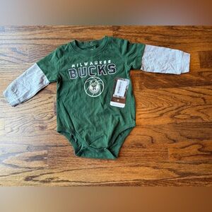 NWT NBA Milwaukee Bucks long‎ sleeve onesie size 6-9 months